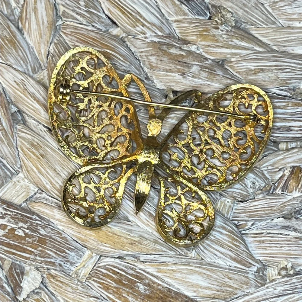 Vintage Gold Tone Filigree Butterfly Brooch‎
